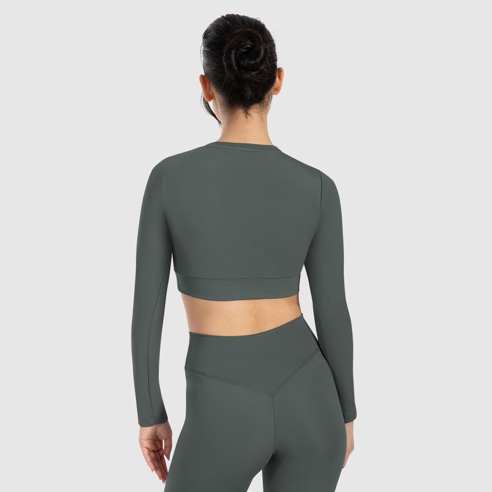 Long-sleeve T-shirt