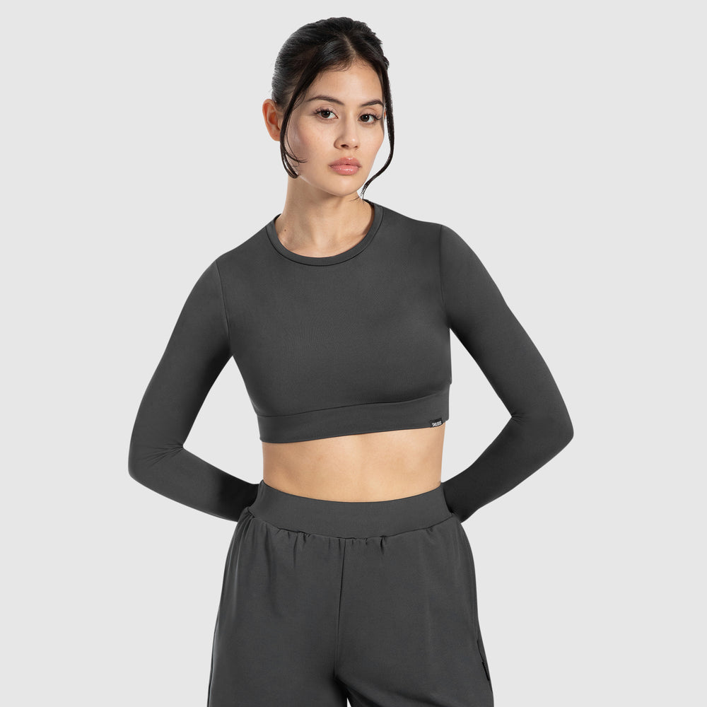 Long-sleeve T-shirt
