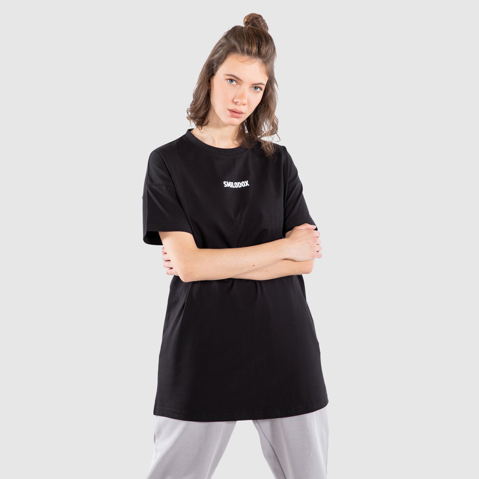 T shirt Leah