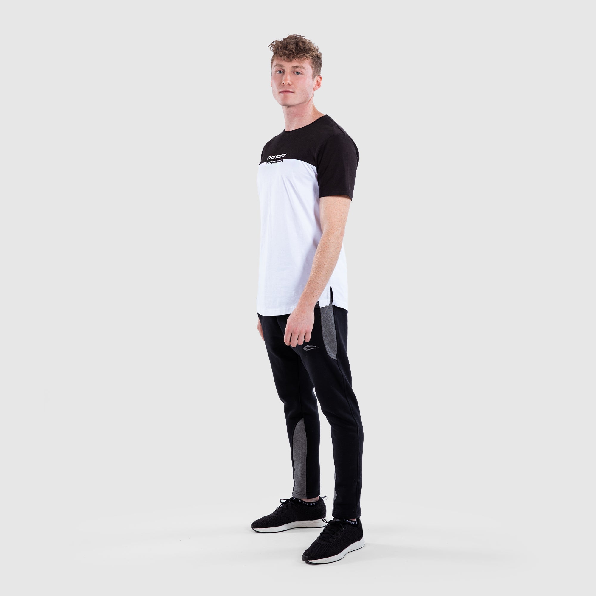 Schwarz L